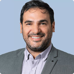 Nikos Varvadoukas